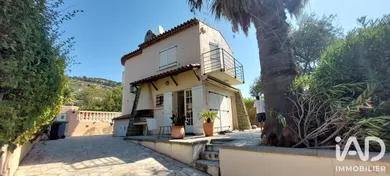 Maison traditionnelle à Saint-Raphaël (83700)