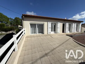Maison traditionnelle à Châtillon-sur-Thouet (79200)