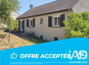 Maison traditionnelle à Saint-Hilaire-les-Andrésis (45320)