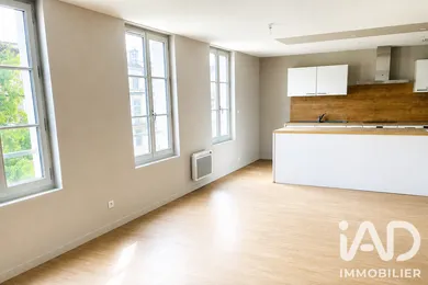 Immeuble à Niort (79000)