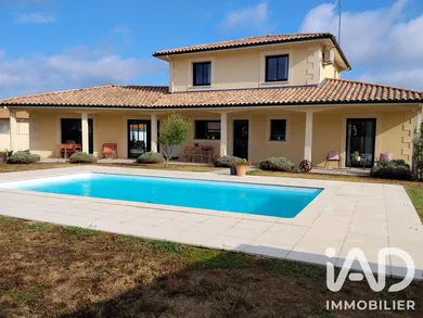 Maison traditionnelle à Camps-sur-l'Isle (33660)