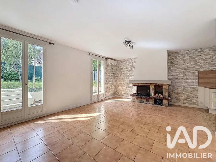 Maison traditionnelle à Pringy (77310) photo 3
