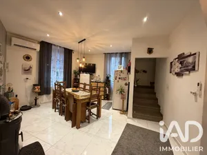 Maison de village à Le Luc (83340)