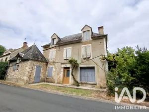 Maison à Le Roc (46200)