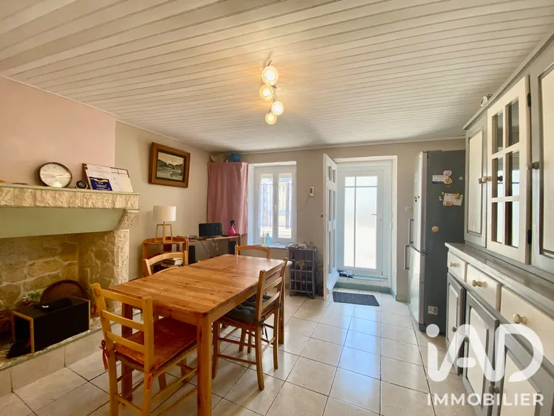 Maison 3 pièces 68 m² · à Coursan · 68 m² · 80 000 €
