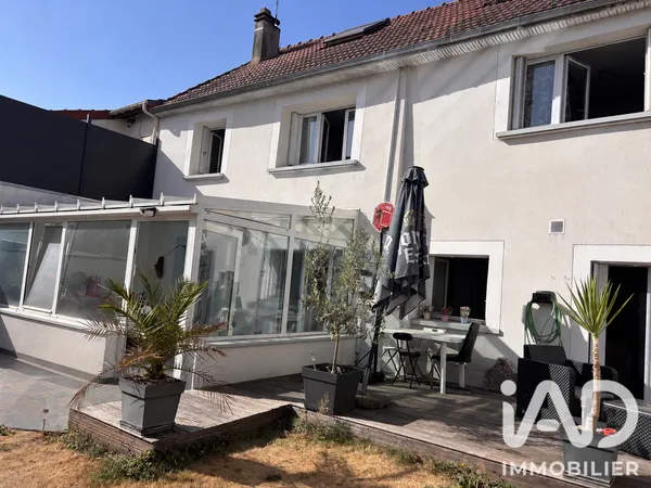 Maison de ville à Le Pin (77181) photo 2