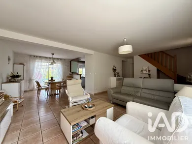 House in Nouzilly (37380)