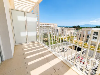 Apartment in Monteux (84170)