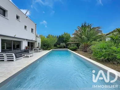 Maison d'architecte à Pessac (33600)
