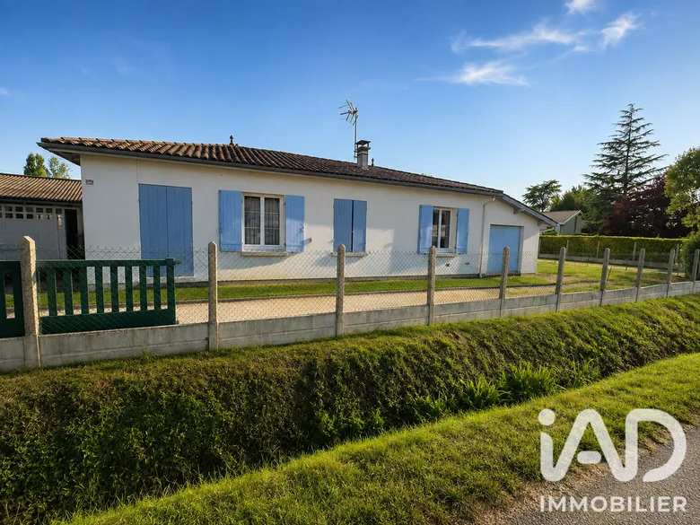 Maison 4 pièces 92 m² · à Ambarès-Et-Lagrave · 92 m² · 260 000 €