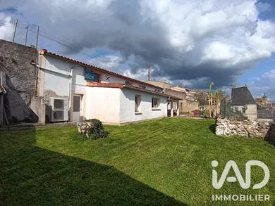 House in Airvault (79600)