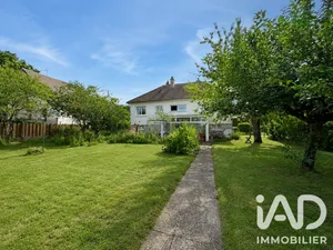 Maison de ville à La Chapelle-du-Noyer (28200)