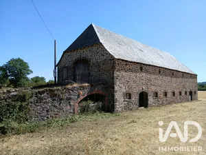 Grange à Brommat (12600)