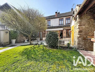 Traditional house in Pont-sur-Seine (10400)