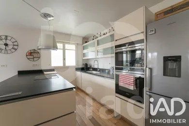 Appartement à Noisy-le-Grand (93160)