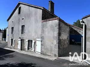 Maison à Beugnon-Thireuil (79130)