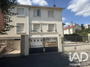 House in Chilly-Mazarin (91380)