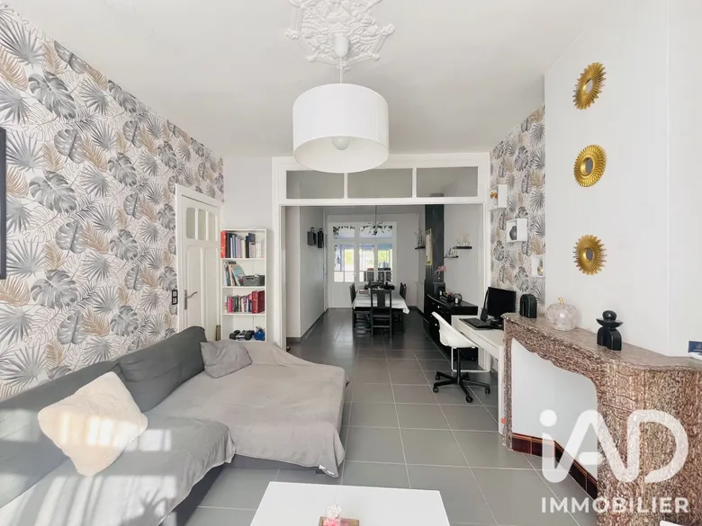 Maison 7 pièces 204 m² · à Valenciennes · 204 m² · 220 000 €