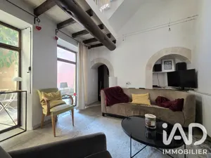 Townhouse in Monteux (84170)