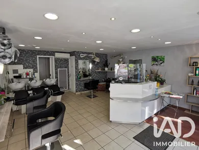 Immeuble à Lorris (45260)