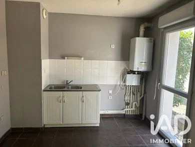 Apartment in Toulouse (31200)