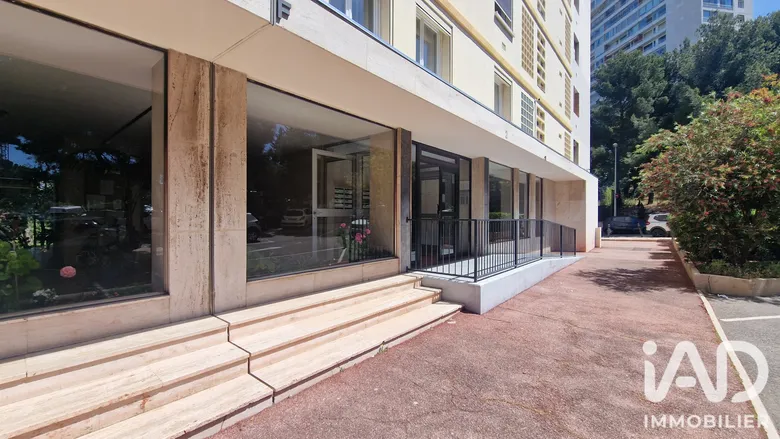 Appartement 3 pièces 56 m² · à Marseille · 55,7 m² · 910 €