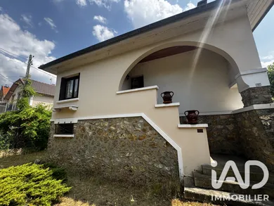 Maison traditionnelle à Vigneux-sur-Seine (91270)