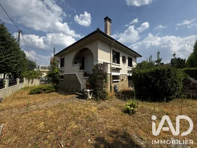 Maison traditionnelle à Vigneux-sur-Seine (91270)