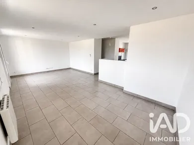 Apartment in Nîmes (30900)