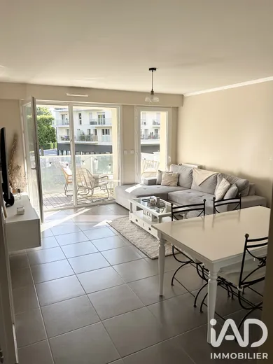 Appartement à Caen (14000)