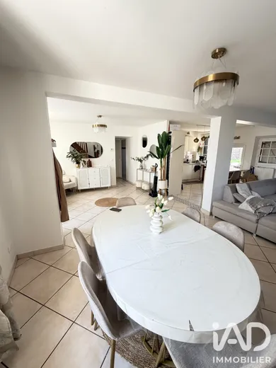 Maison à Chalautre-la-Grande (77171)