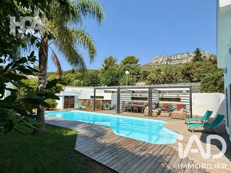 Maison 6 pièces 172 m² · à Toulon · 172 m² · 984 000 €