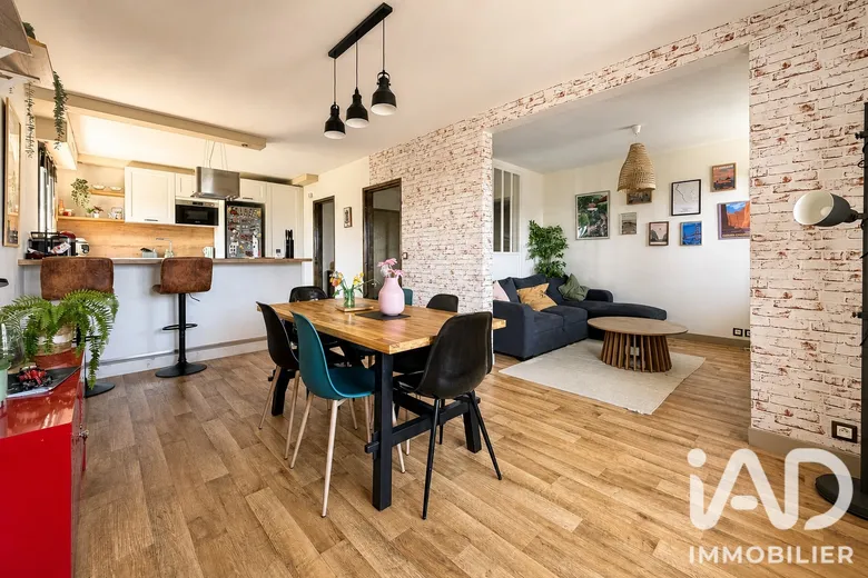 Appartement 3 pièces 74 m² · à Rennes · 74,2 m² · 261 000 €
