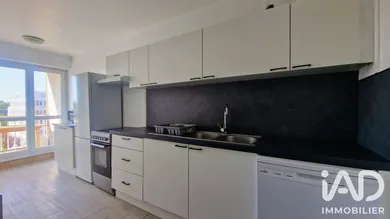 Duplex à Cergy (95000)