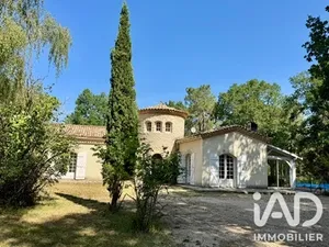Maison traditionnelle à Ménesplet (24700)
