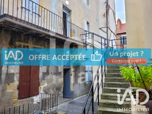 Building in Montluçon (03100)