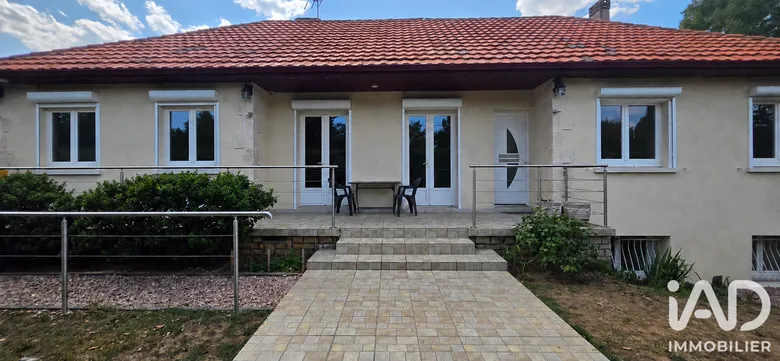 Maison 7 pièces 194 m² · à Cours-de-Pile · 194 m² · 298 000 €