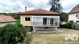 Traditional house in Mourenx (64150)