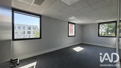 Office in Chartres-de-Bretagne (35131)