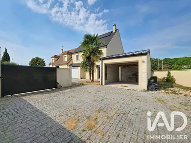 Maison à Saint-Fargeau-Ponthierry (77310)