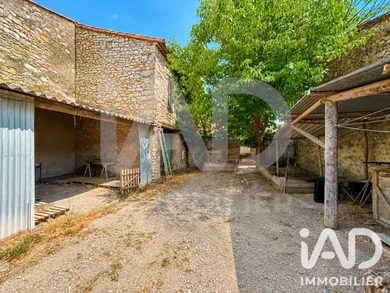 Townhouse in Cannes-et-Clairan (30260)