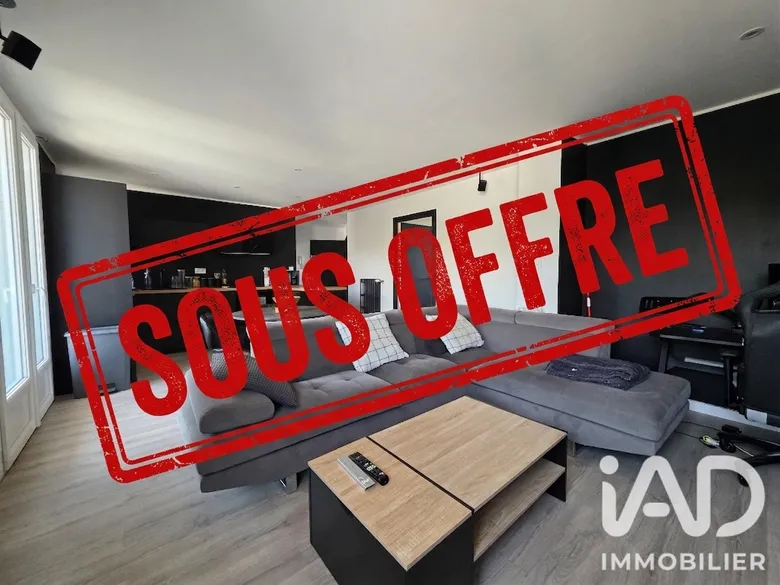 Appartement 3 pièces 64 m² · à Riom · 63,9 m² · 140 000 €