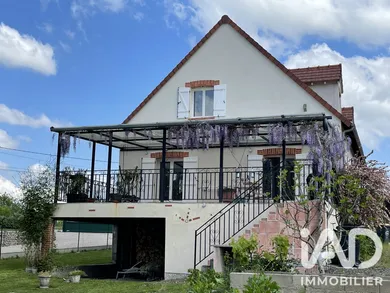 Maison à Mézières-lez-Cléry (45370)