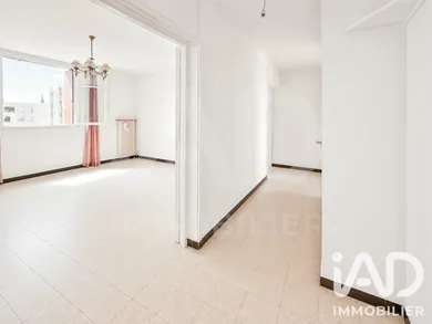 Appartement à Nîmes (30000)