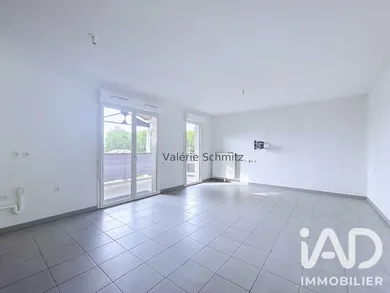 Appartement à Saint-Geniès-Bellevue (31180)