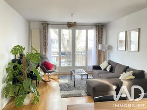 Apartment in Asnières-sur-Seine (92600)