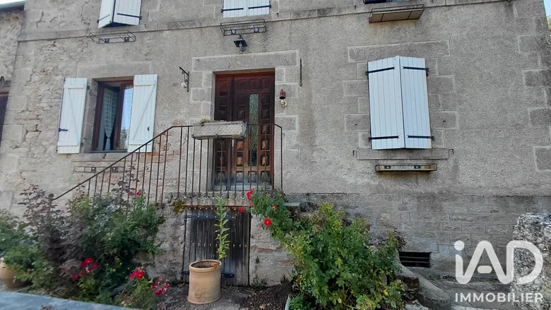 Maison 9 pièces 226 m² · à Bersac-sur-Rivalier · 226 m² · 197 900 €