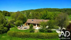 Maison de campagne à Saint-Genix-les-Villages (73240)