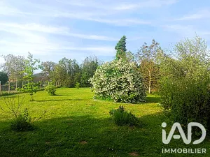 Terrain à bâtir à Chauffry (77169)
