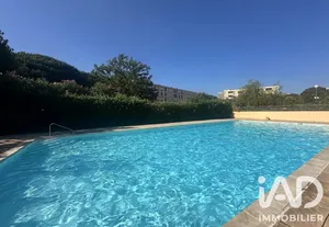 Studio à Fréjus (83600)